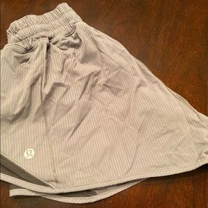 grey lululemon shorts 2.5”